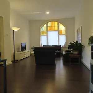 https://down-town.eindhoven-hotels.net