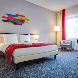 https://park-inn-by-radisson-amsterdam-airport-schiphol.ihotelsrotterdam.com