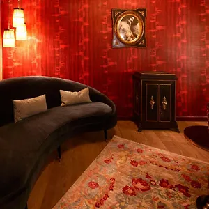 https://maison-au-cheval-noir.eindhoven-hotels.net